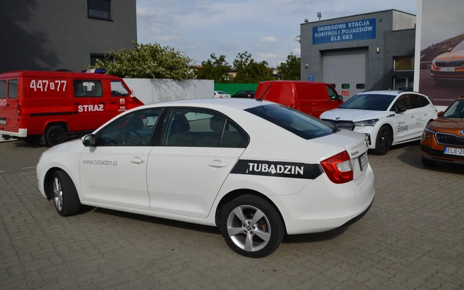 Skoda RAPID cena 19900 przebieg: 333600, rok produkcji 2016 z Biecz małe 172
